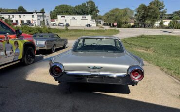 Ford-Thunderbird-1962-Silver-Metallic-Black-3
