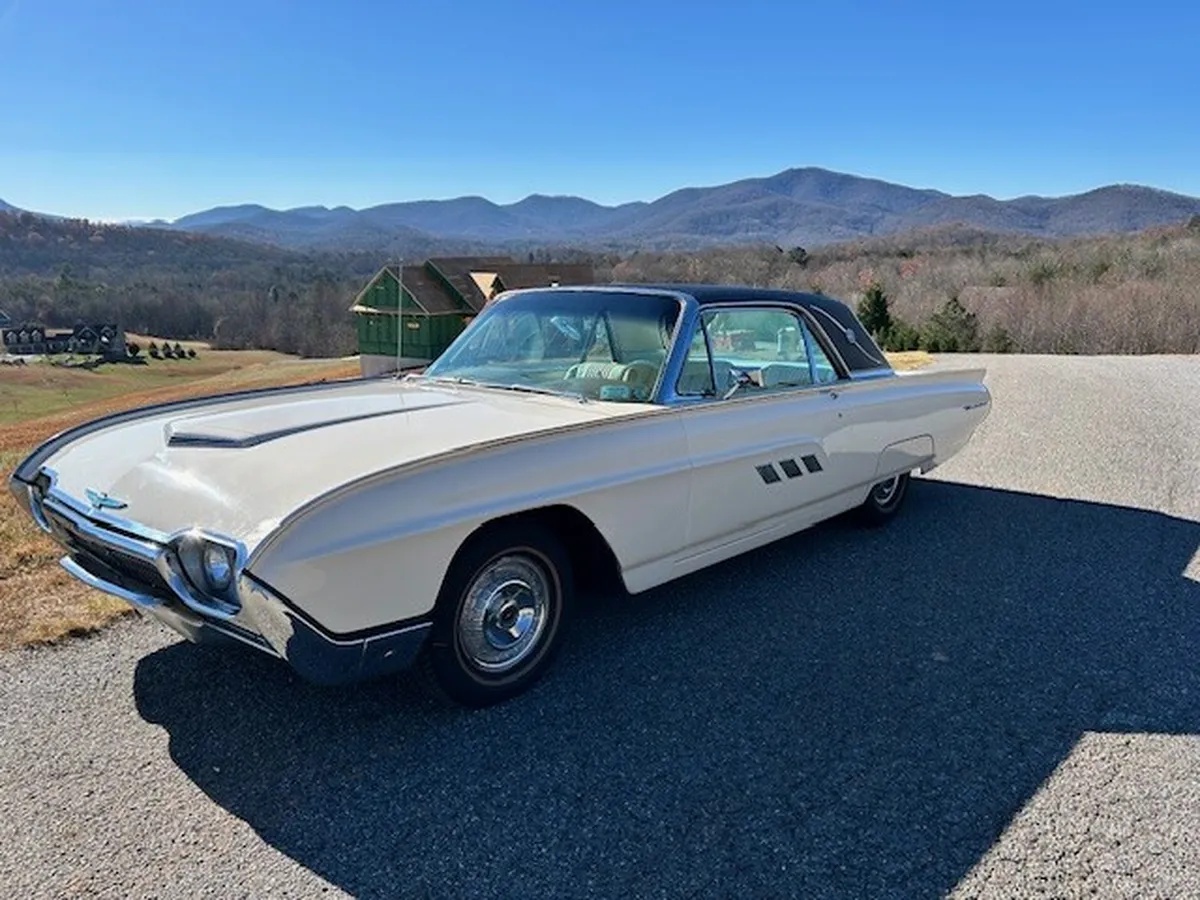 Ford-Thunderbird-1963-Corinthian-White-Pearl-White-Leather-6