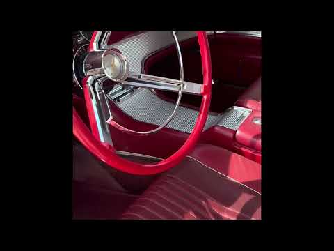 Ford-Thunderbird-1963-Corinthian-White-Red-1