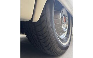 Ford-Thunderbird-1963-Corinthian-White-Red-16