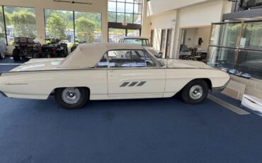 Ford-Thunderbird-1963-White-Black-1