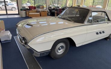 Ford-Thunderbird-1963-White-Black-2