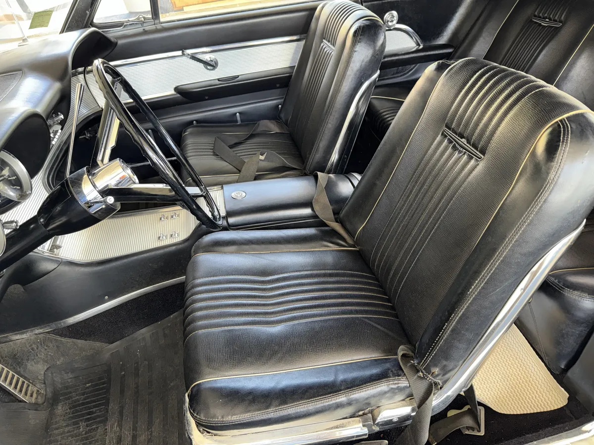 Ford-Thunderbird-1963-White-Black-5