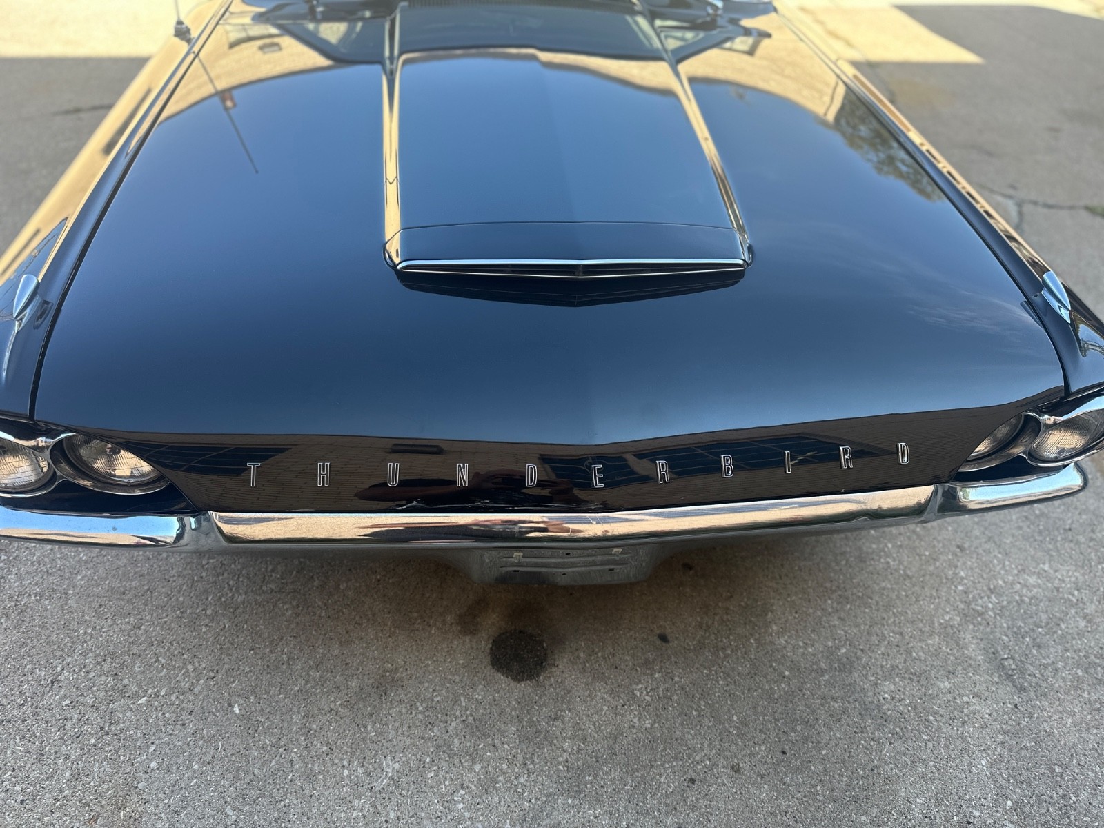 Ford-Thunderbird-1964-Hardtop-4
