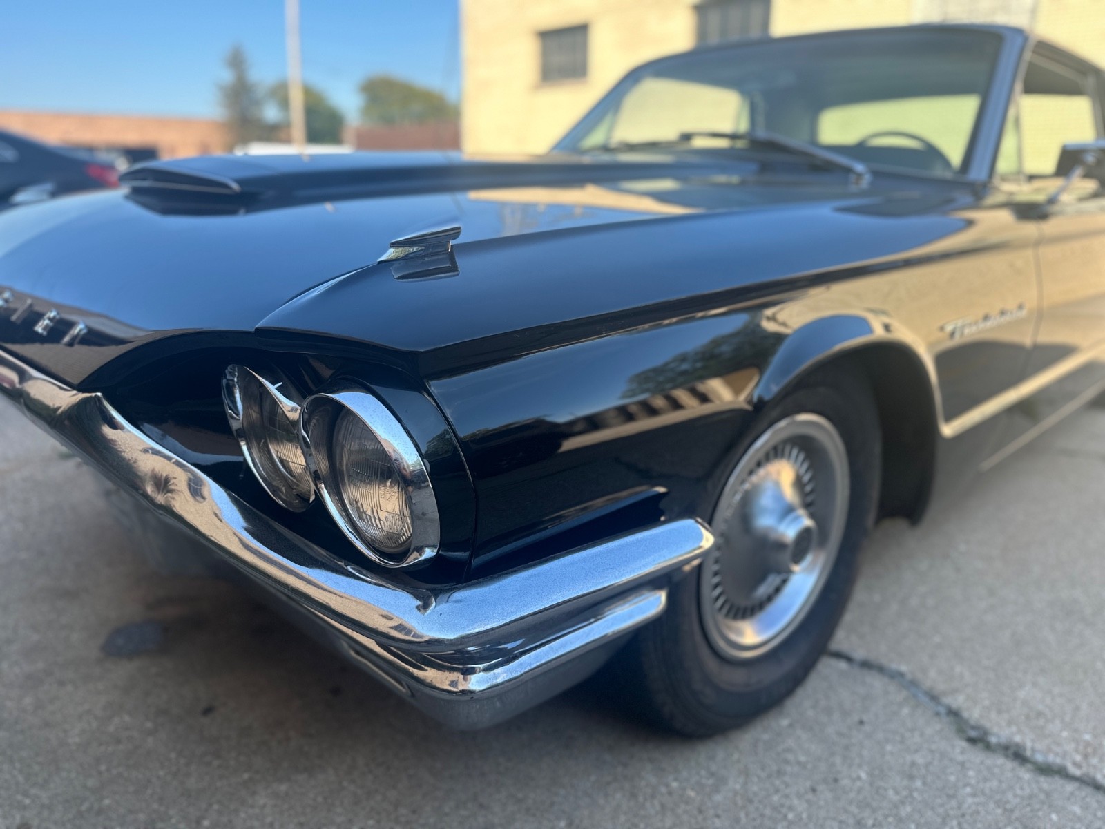 Ford-Thunderbird-1964-Hardtop-7