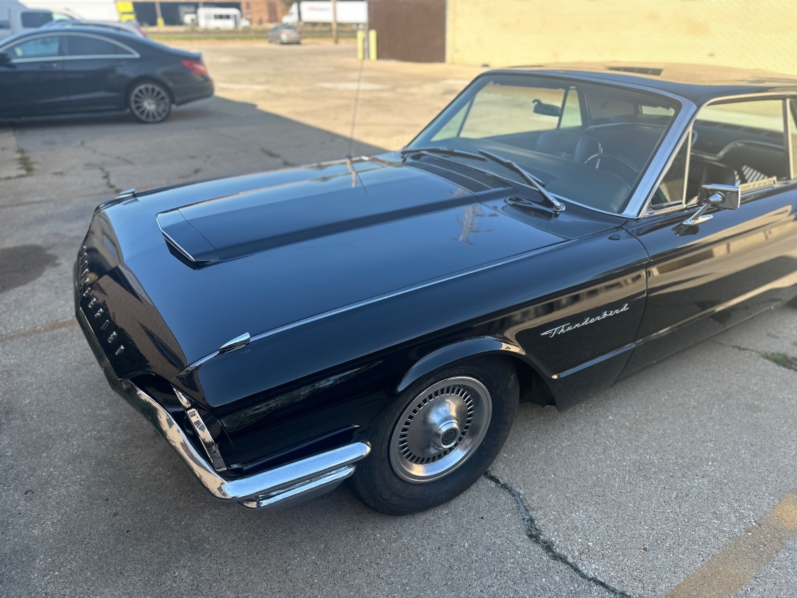 Ford-Thunderbird-1964-Hardtop-8