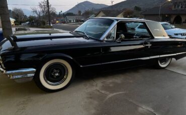 Ford-Thunderbird-1965