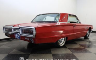 Ford-Thunderbird-1965-Coupe-25
