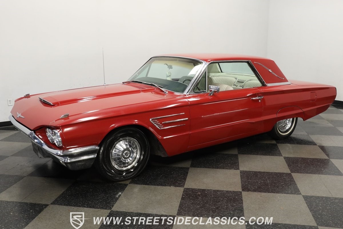 Ford-Thunderbird-1965-Coupe-5