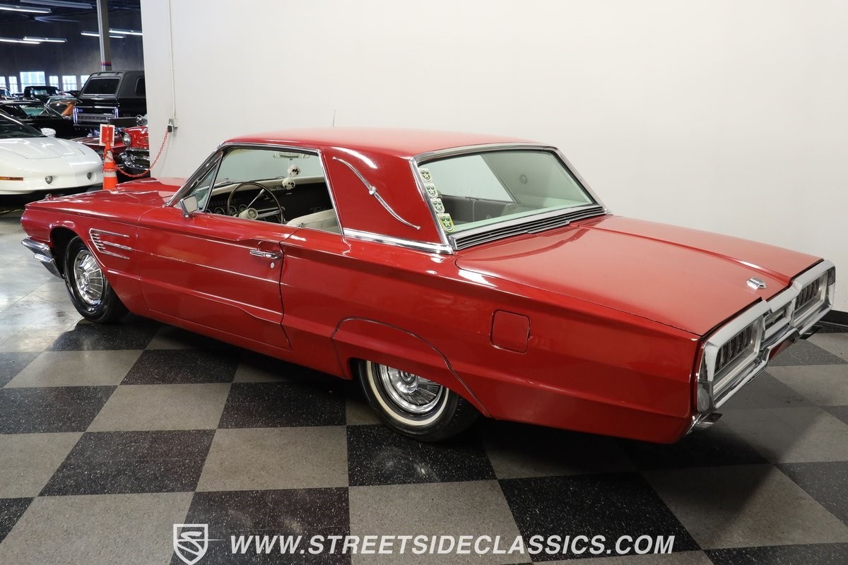Ford-Thunderbird-1965-Coupe-6