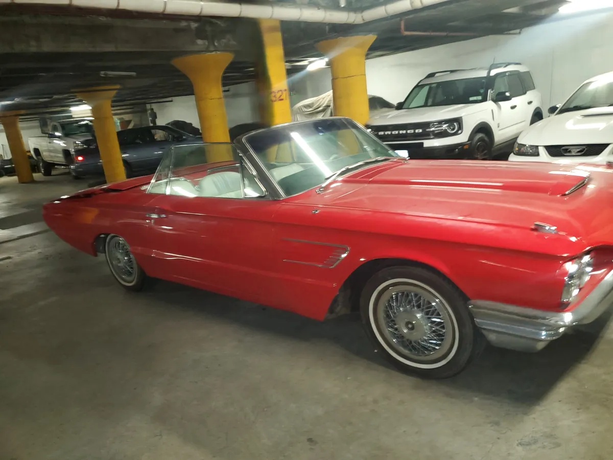 Ford-Thunderbird-1965-Red-White-11