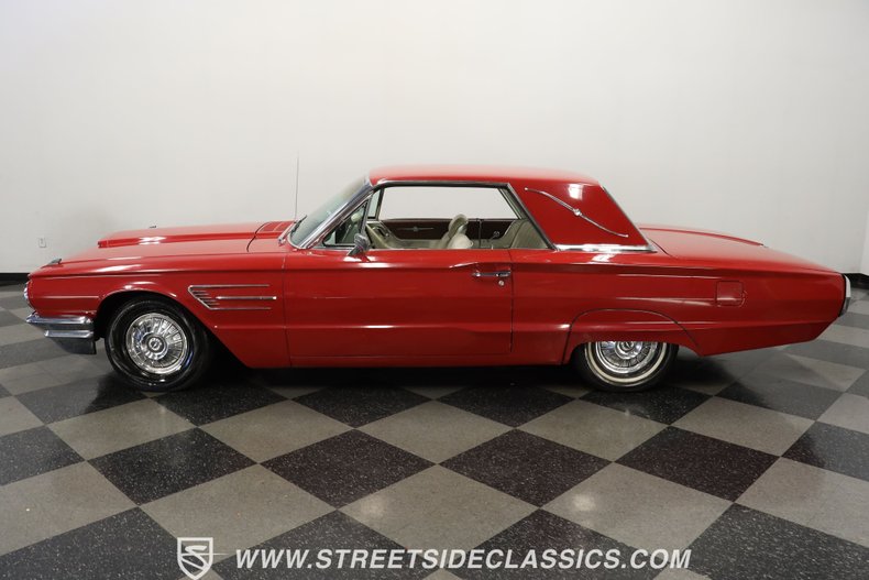 Ford-Thunderbird-1965-Vintage-Burgundy-White-18