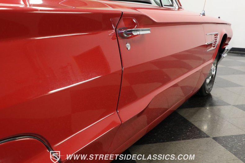 Ford-Thunderbird-1965-Vintage-Burgundy-White-28