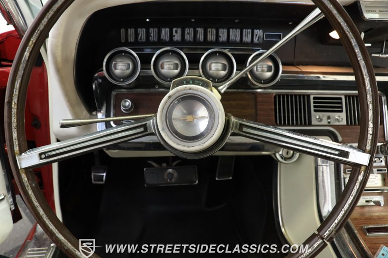 Ford-Thunderbird-1965-Vintage-Burgundy-White-33