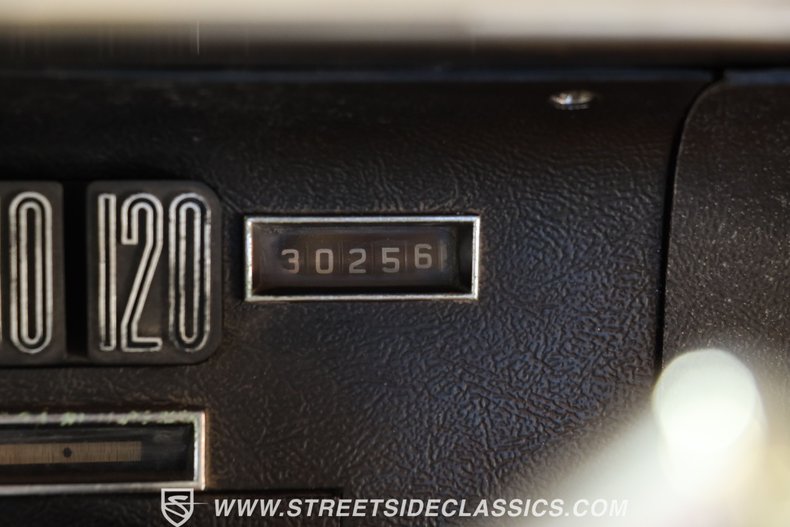 Ford-Thunderbird-1965-Vintage-Burgundy-White-35