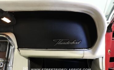 Ford-Thunderbird-1965-Vintage-Burgundy-White-4