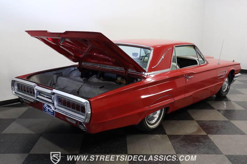 Ford-Thunderbird-1965-Vintage-Burgundy-White-45