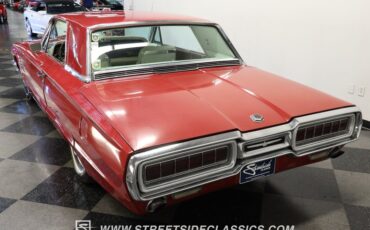 Ford-Thunderbird-1965-Vintage-Burgundy-White-9