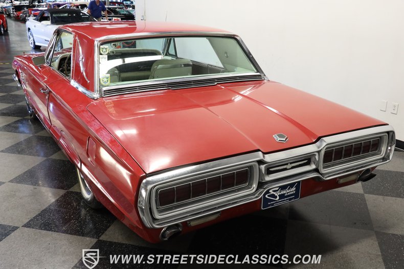 Ford-Thunderbird-1965-Vintage-Burgundy-White-9