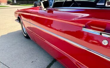Ford-Thunderbird-1966-Coupe-22