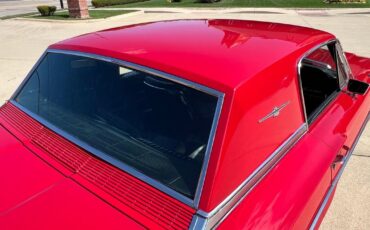 Ford-Thunderbird-1966-Coupe-32