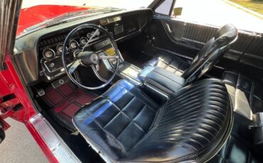 Ford-Thunderbird-1966-Coupe-38