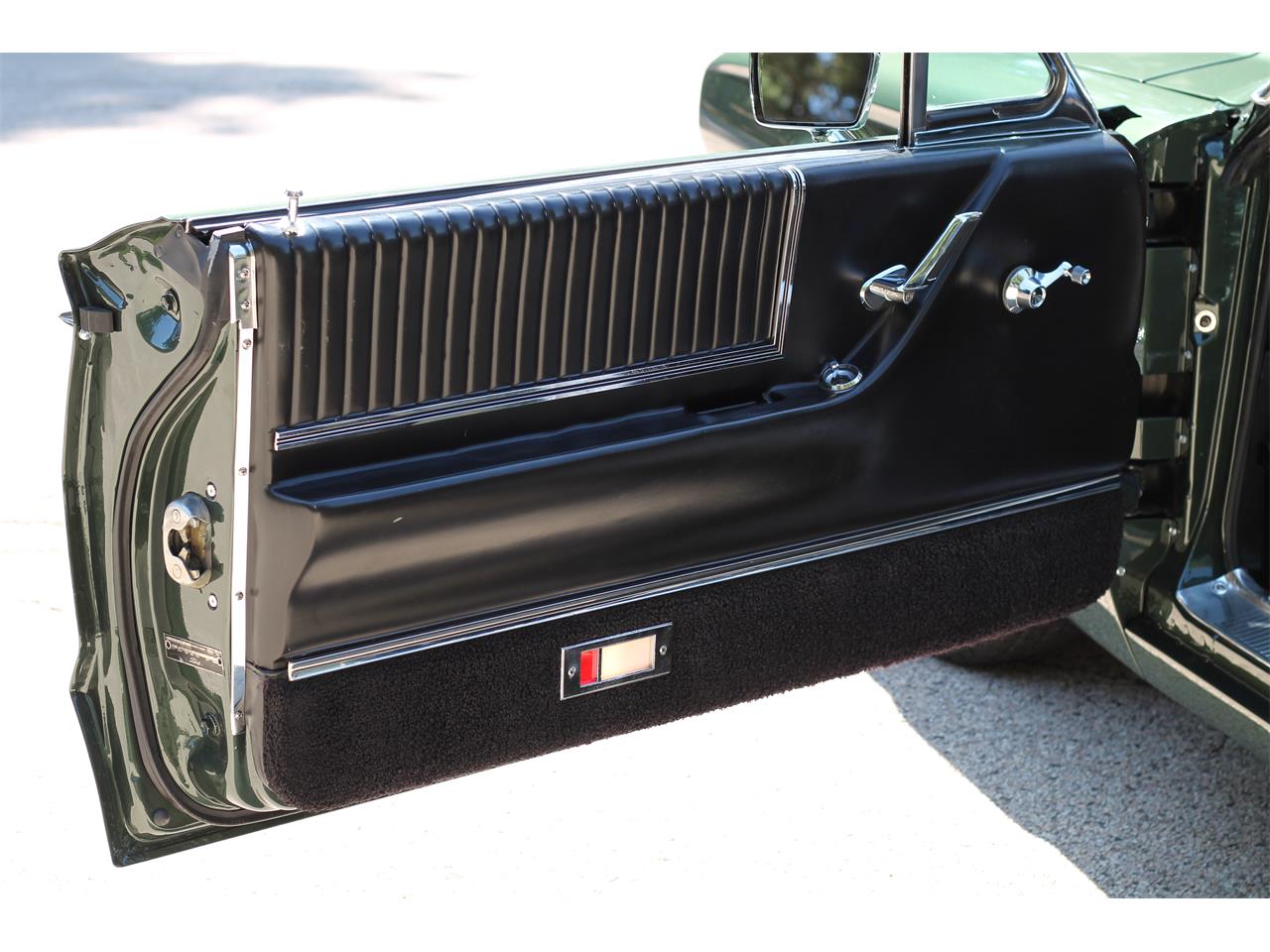 Ford-Thunderbird-1966-Ivy-Green-Black-12