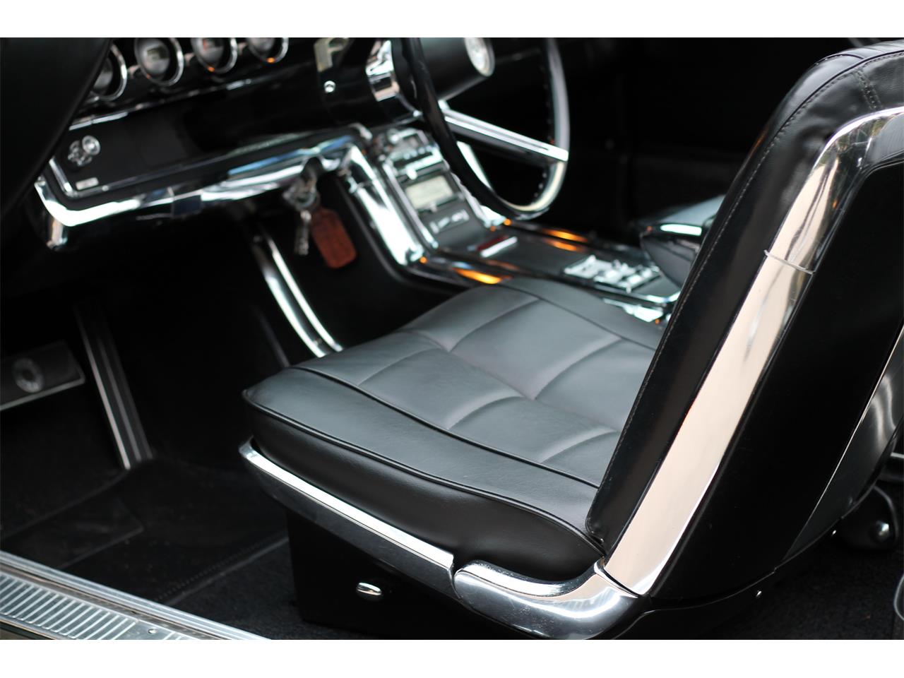 Ford-Thunderbird-1966-Ivy-Green-Black-23