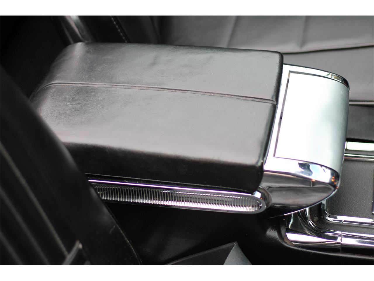 Ford-Thunderbird-1966-Ivy-Green-Black-25