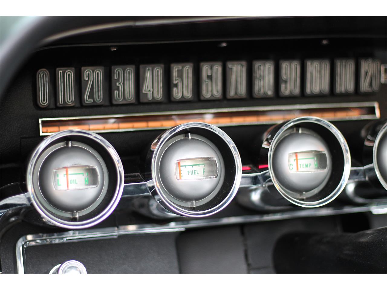 Ford-Thunderbird-1966-Ivy-Green-Black-26