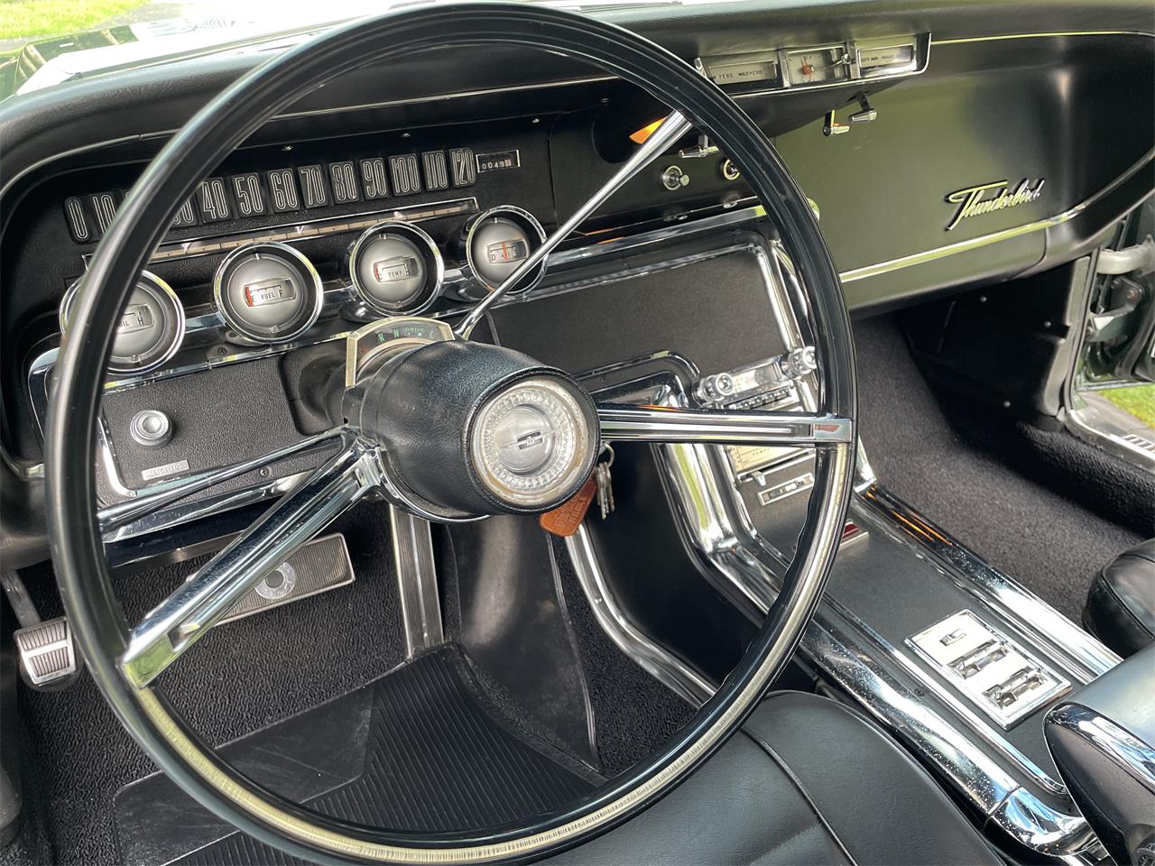 Ford-Thunderbird-1966-Ivy-Green-Black-38