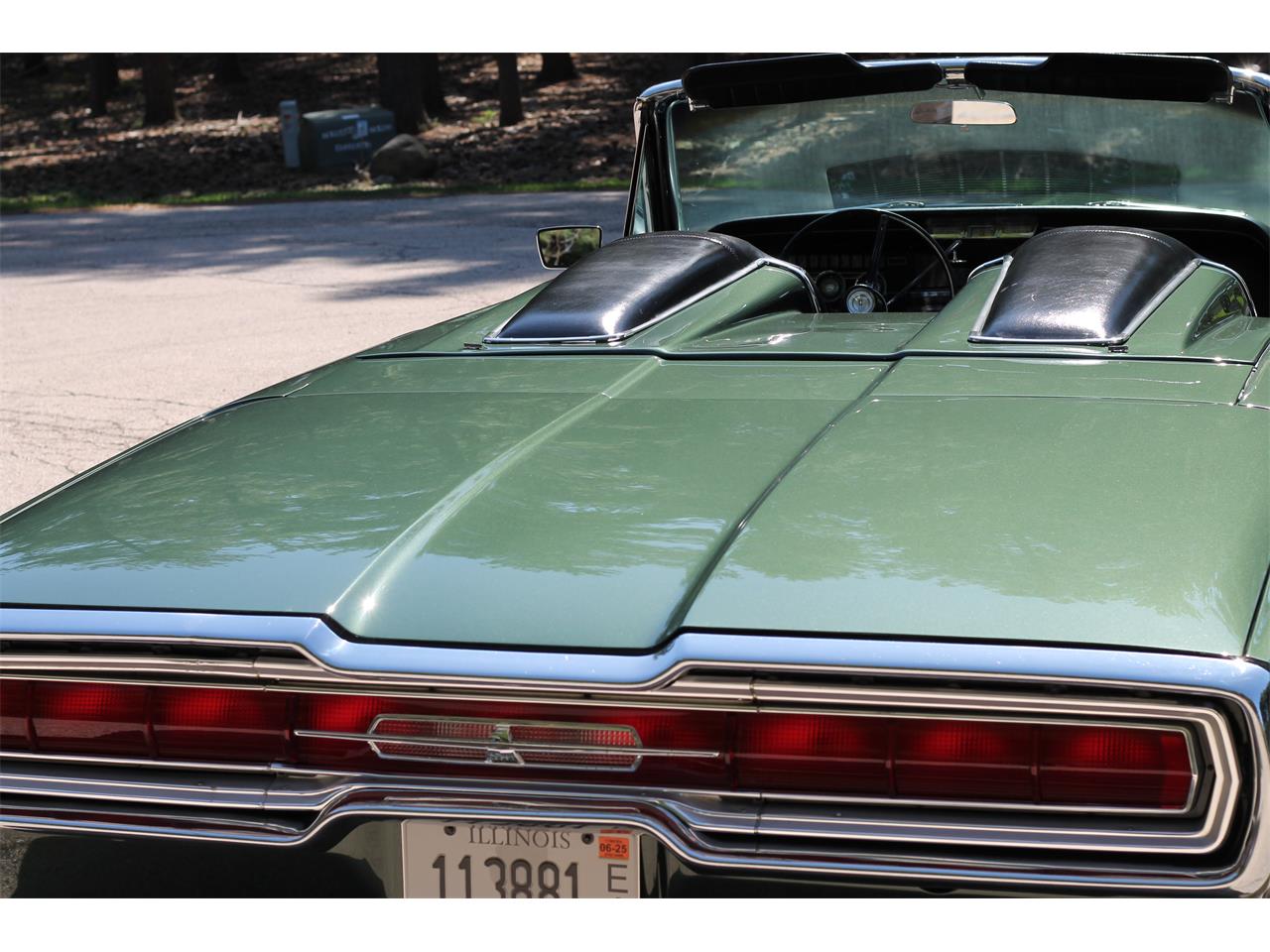 Ford-Thunderbird-1966-Ivy-Green-Black-4