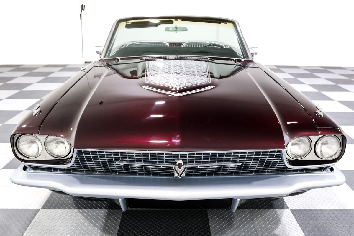 Ford-Thunderbird-1966-Roadster-1