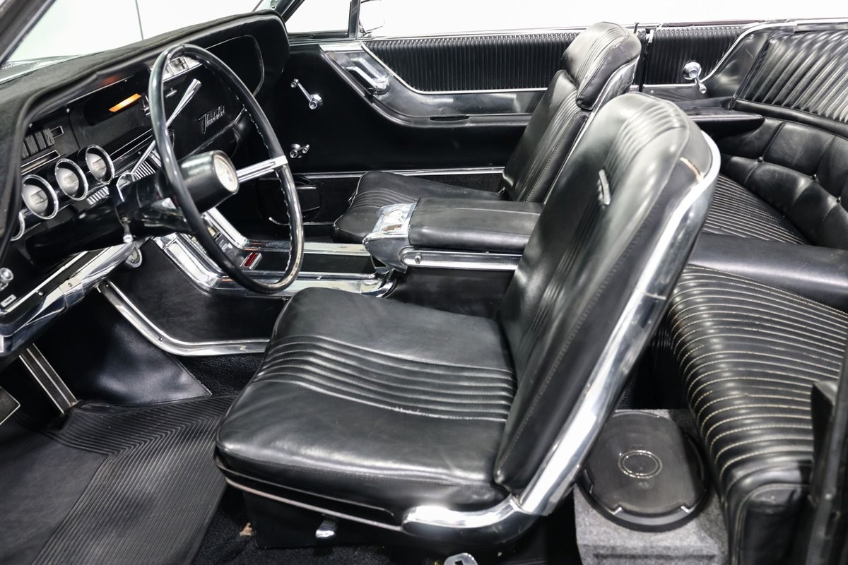 Ford-Thunderbird-1966-Roadster-18
