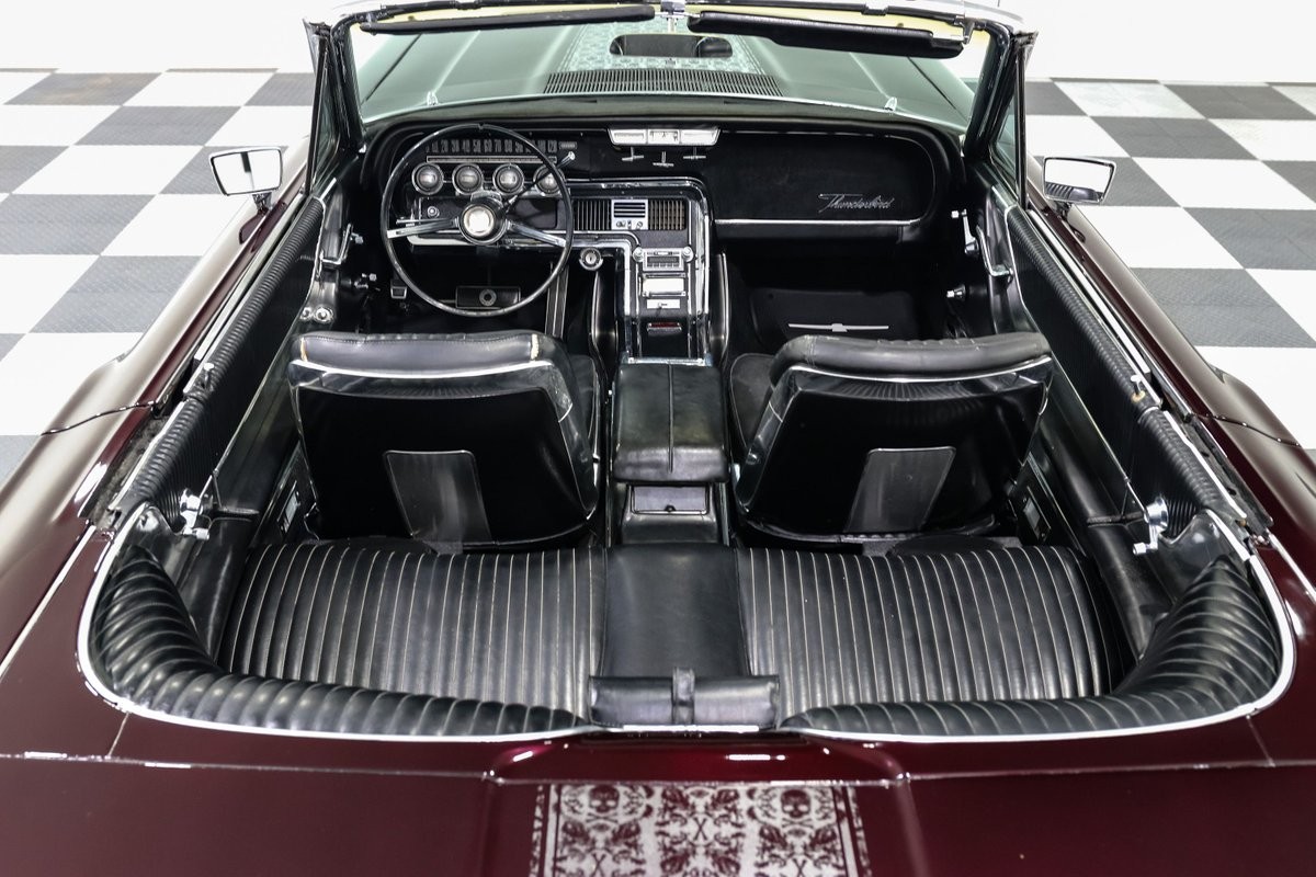 Ford-Thunderbird-1966-Roadster-22