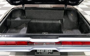 Ford-Thunderbird-1966-Roadster-30