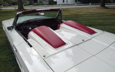 Ford-Thunderbird-1966-White-Red-14