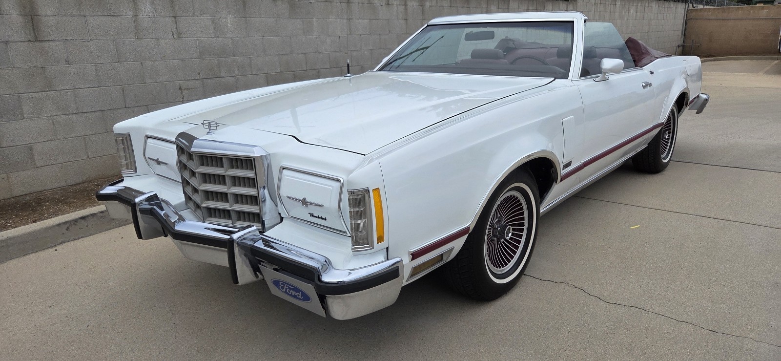 Ford-Thunderbird-1979-14