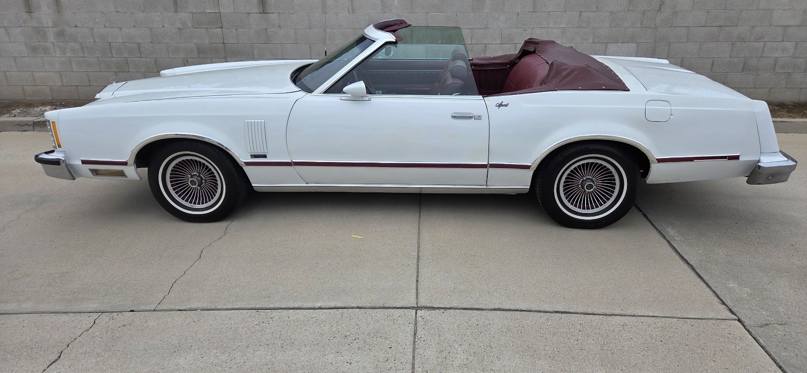 Ford-Thunderbird-1979-16