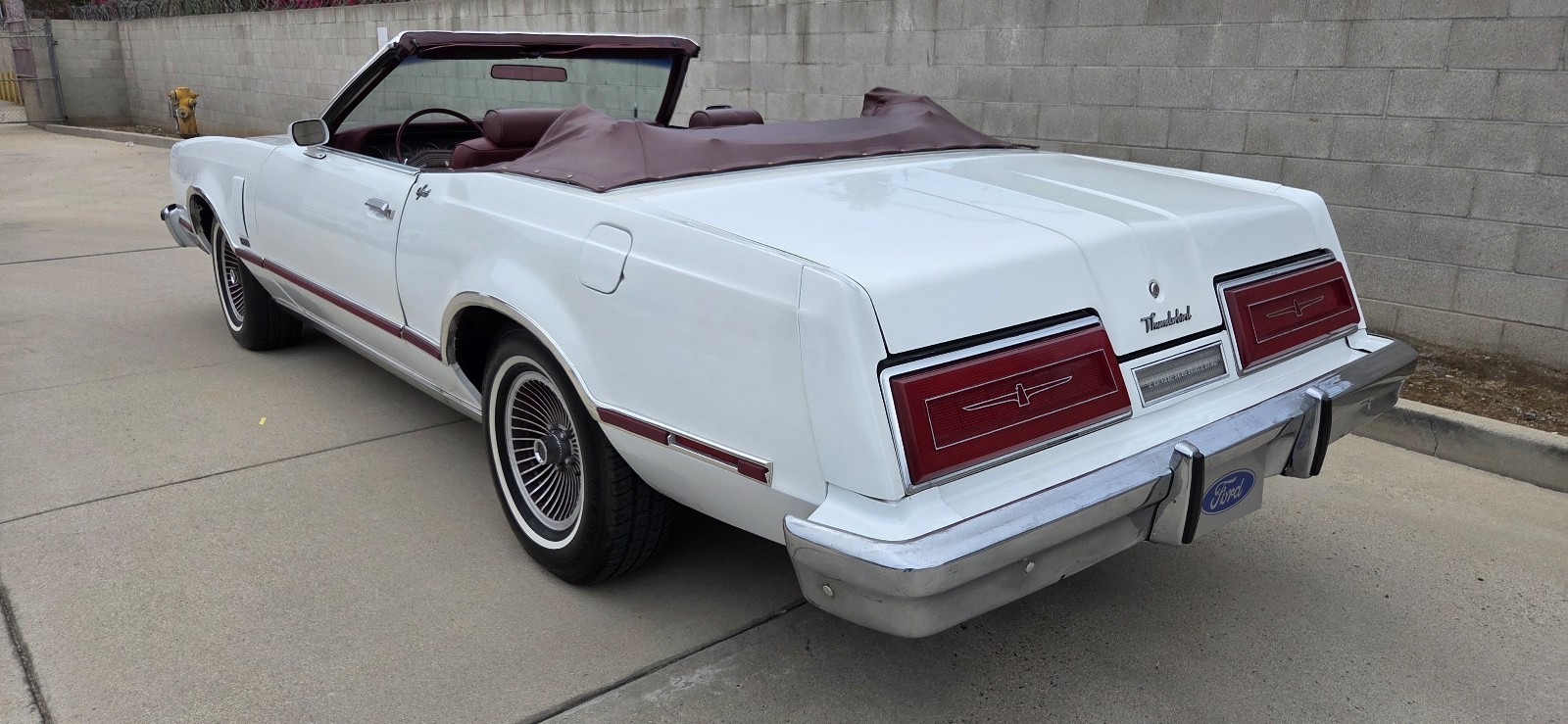 Ford-Thunderbird-1979-17