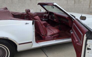 Ford-Thunderbird-1979-20
