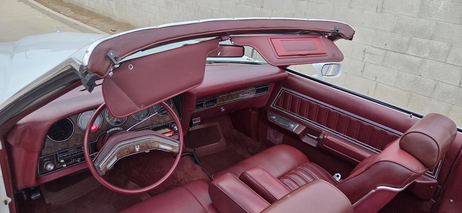 Ford-Thunderbird-1979-35