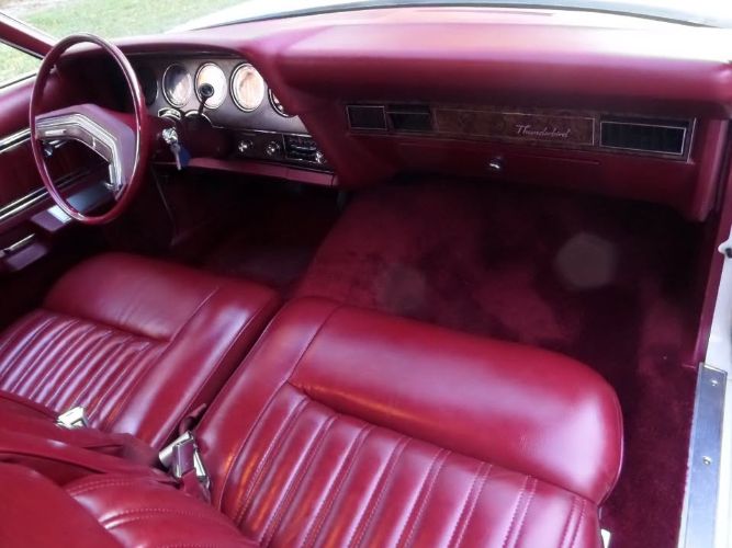 Ford-Thunderbird-1979-White-Red-1