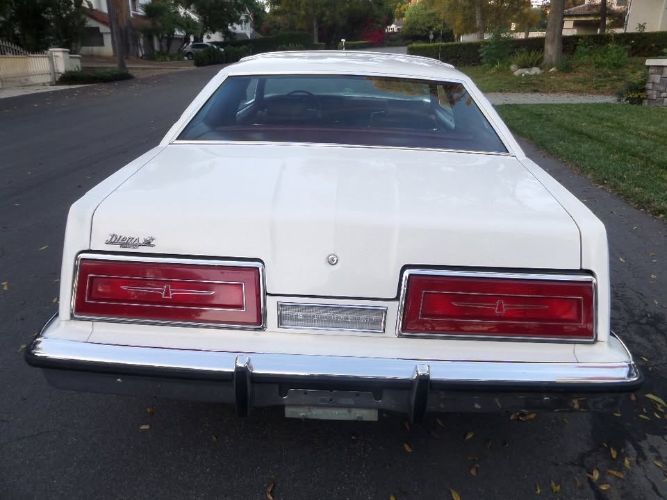 Ford-Thunderbird-1979-White-Red-11