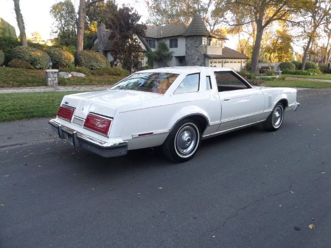 Ford-Thunderbird-1979-White-Red-13