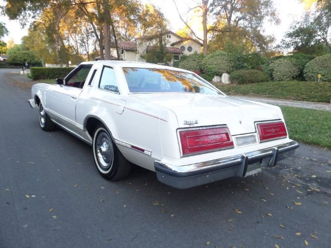 Ford-Thunderbird-1979-White-Red-2