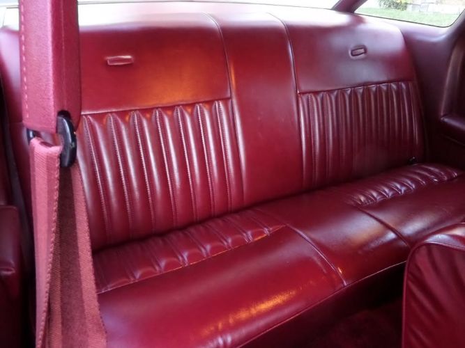 Ford-Thunderbird-1979-White-Red-4