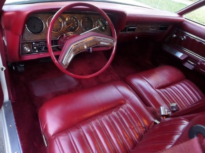 Ford-Thunderbird-1979-White-Red-8