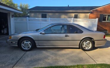 Ford-Thunderbird-1989-Coupe-1