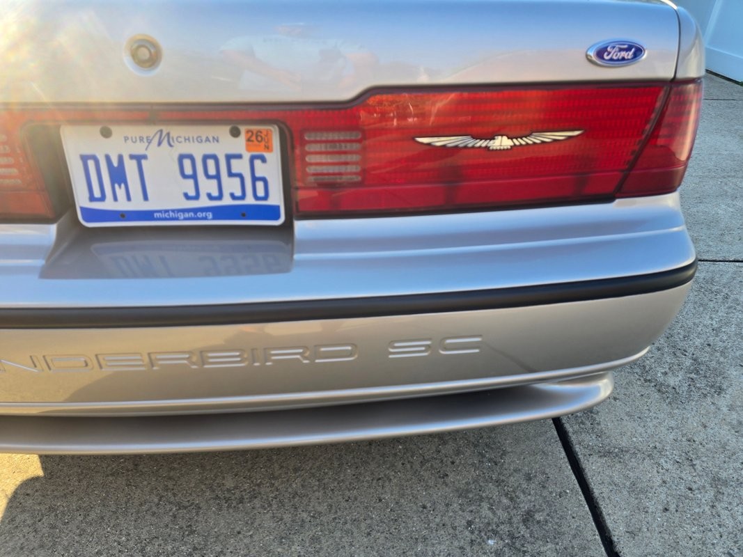 Ford-Thunderbird-1989-Coupe-18